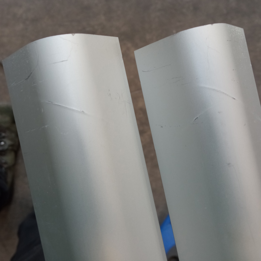 Perfil aluminio 2 m. (ángulo corto) (RASTRO)